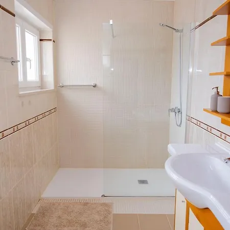 Bed and Breakfast Surfinn Figueira Da Foz