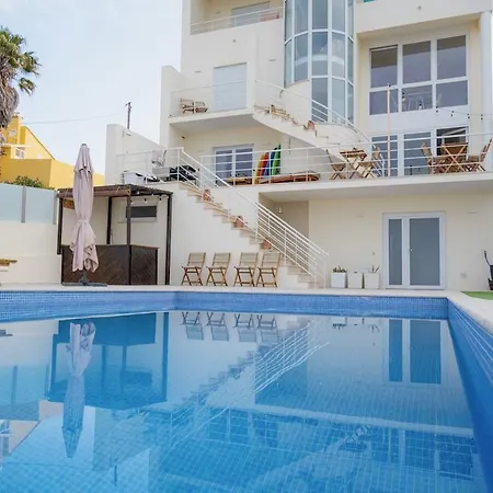 B&B Surfinn Figueira Da Foz 부아르코스