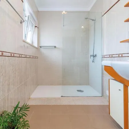 Bed and Breakfast Surfinn Figueira Da Foz Buarcos